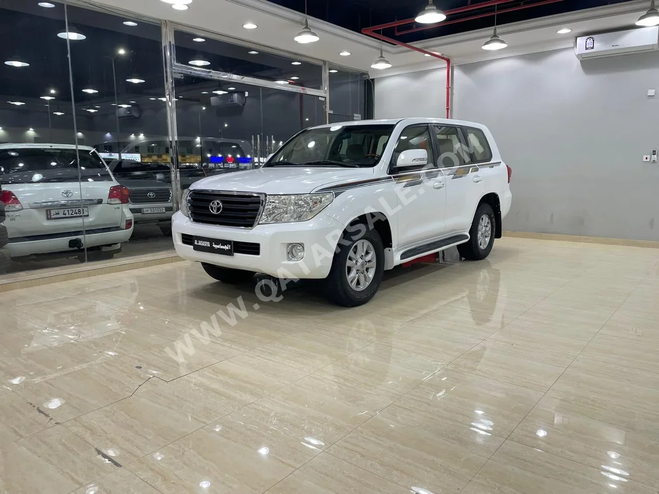 Toyota  Land Cruiser  GX  2015  Automatic  340,000 Km  6 Cylinder  Four Wheel Drive (4WD)  SUV  White