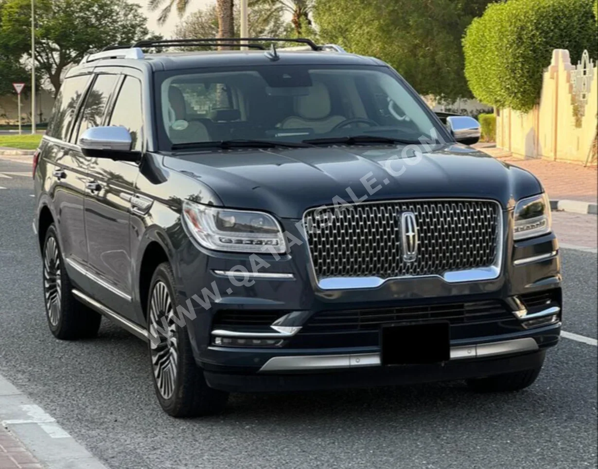 Lincoln  Navigator  Presidential  2021  Automatic  124,000 Km  6 Cylinder  All Wheel Drive (AWD)  SUV  Dark Blue  With Warranty