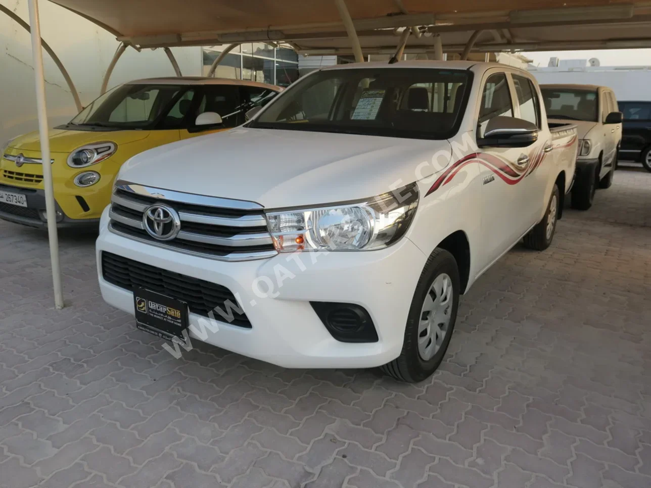 Toyota  Hilux  2021  Manual  192,000 Km  4 Cylinder  Front Wheel Drive (FWD)  Pick Up  White