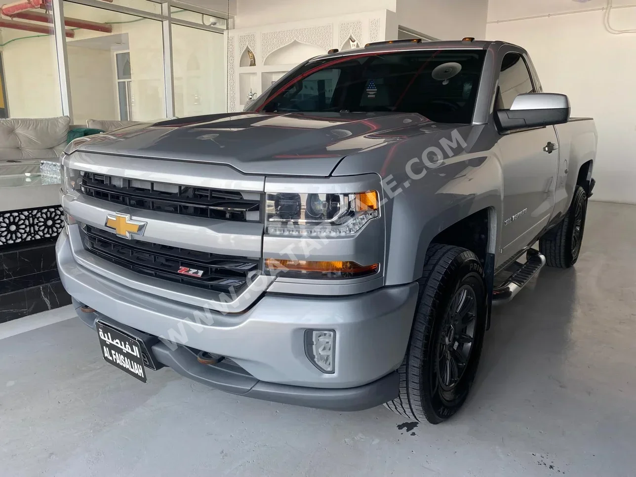 Chevrolet  Silverado  2018  Automatic  171,000 Km  8 Cylinder  Four Wheel Drive (4WD)  Pick Up  Silver