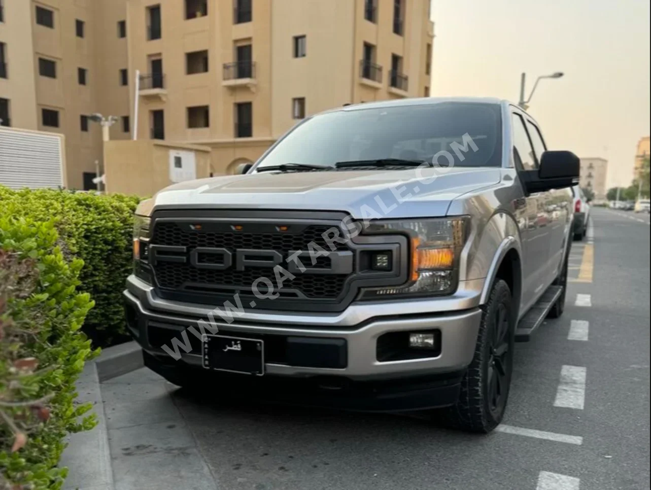 Ford  F  150 XLT  2020  Automatic  74,000 Km  6 Cylinder  All Wheel Drive (AWD)  Pick Up  Silver  With Warranty