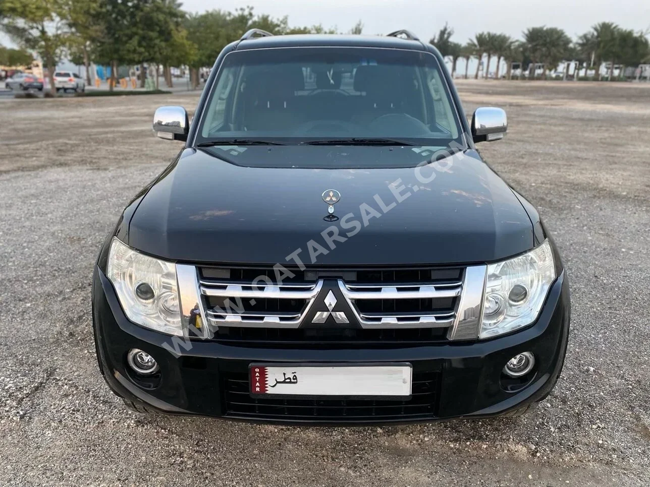 Mitsubishi  Pajero  3.0  2014  Automatic  188,500 Km  6 Cylinder  Four Wheel Drive (4WD)  SUV  Black