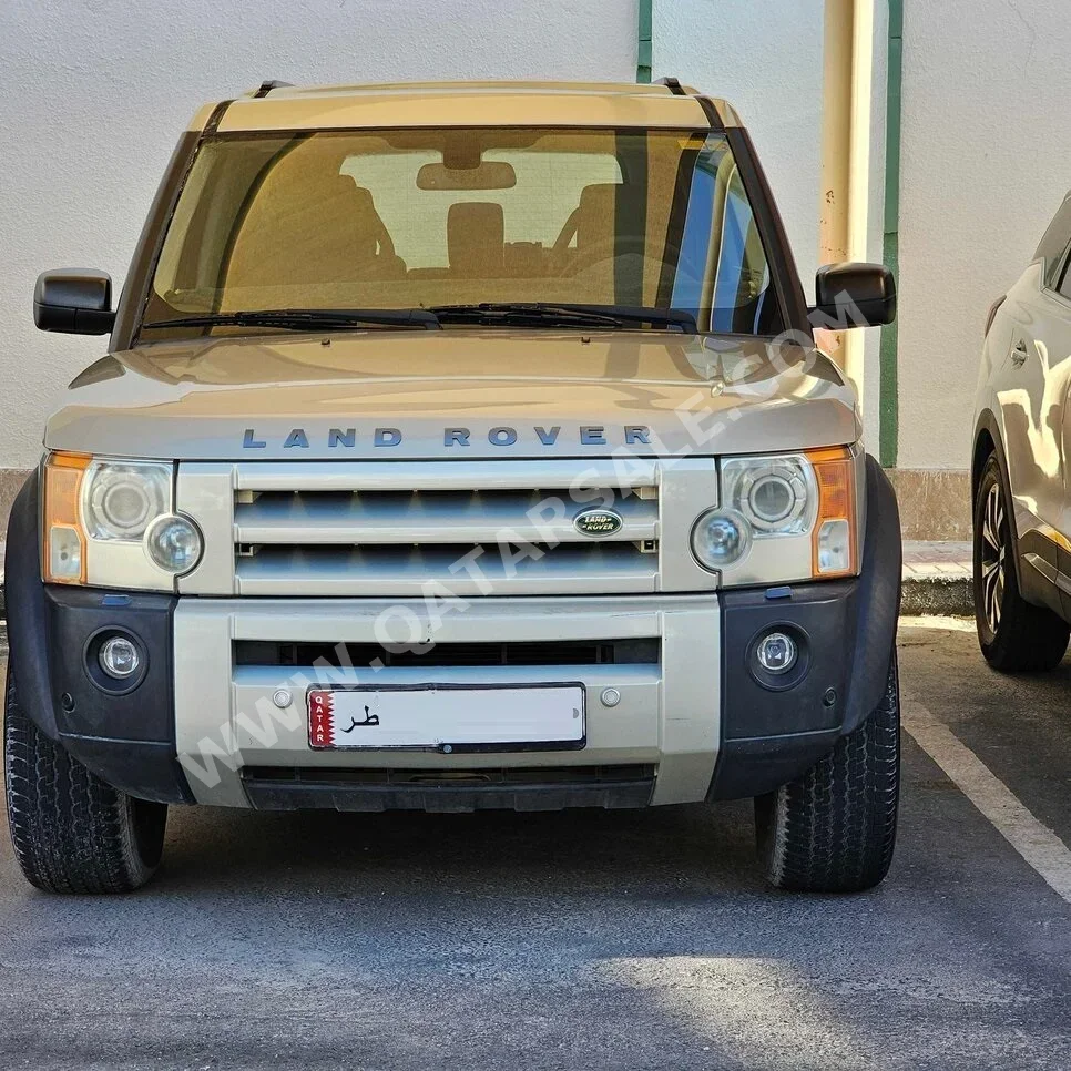 Land Rover  LR3  HSE  2008  Automatic  160٬000 Km  6 Cylinder  Four Wheel Drive (4WD)  SUV  Gold