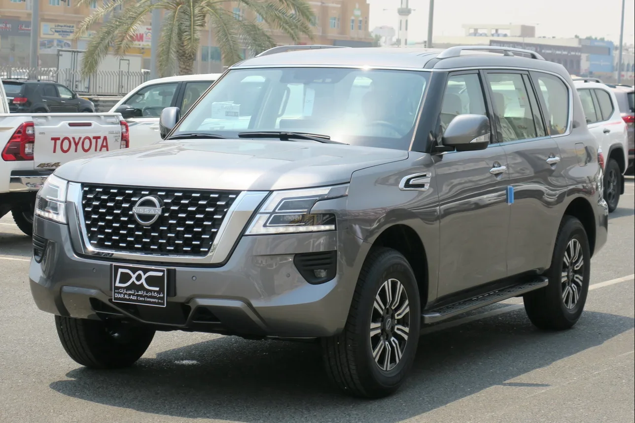 Nissan  Patrol  SE  2024  Automatic  0 Km  6 Cylinder  Four Wheel Drive (4WD)  SUV  Gray  With Warranty