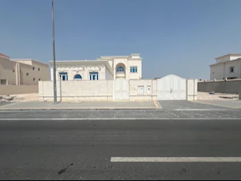 Family Residential  - Not Furnished  - Al Wakrah  - Al Wukair  - 10 Bedrooms  - Includes Water & Electricity