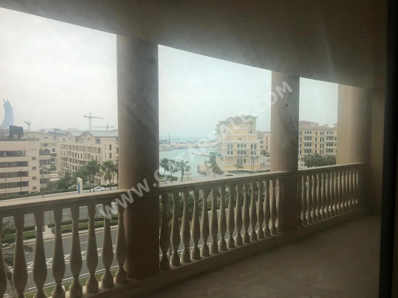 1 Bedrooms  Apartment  For Sale  For Rent  in Doha -  The Pearl  Semi Furnished