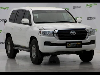 Toyota  Land Cruiser  GX  2017  Automatic  190,000 Km  6 Cylinder  Four Wheel Drive (4WD)  SUV  White