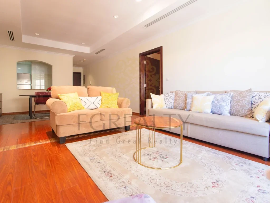 1 Bedrooms  Apartment  For Rent  in Doha -  The Pearl  Fully Furnished