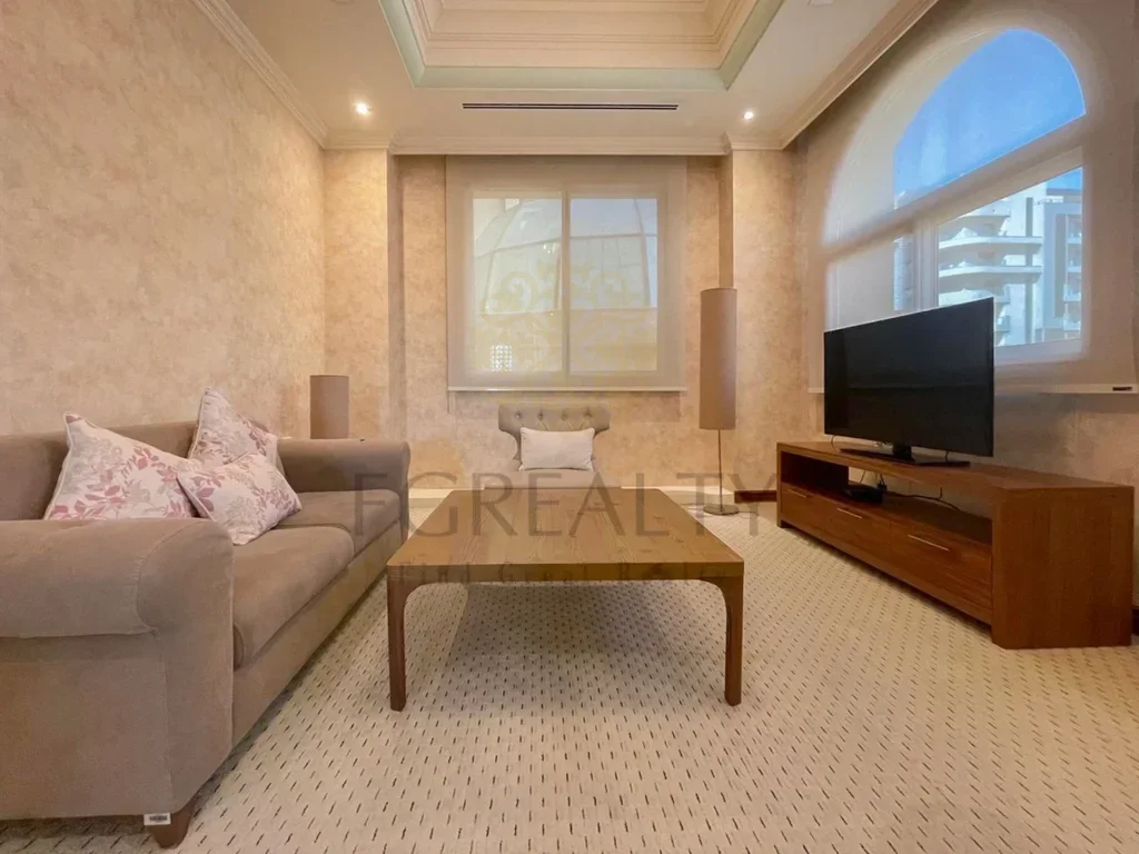 1 Bedrooms  Apartment  For Rent  in Doha -  Al Sadd  Fully Furnished