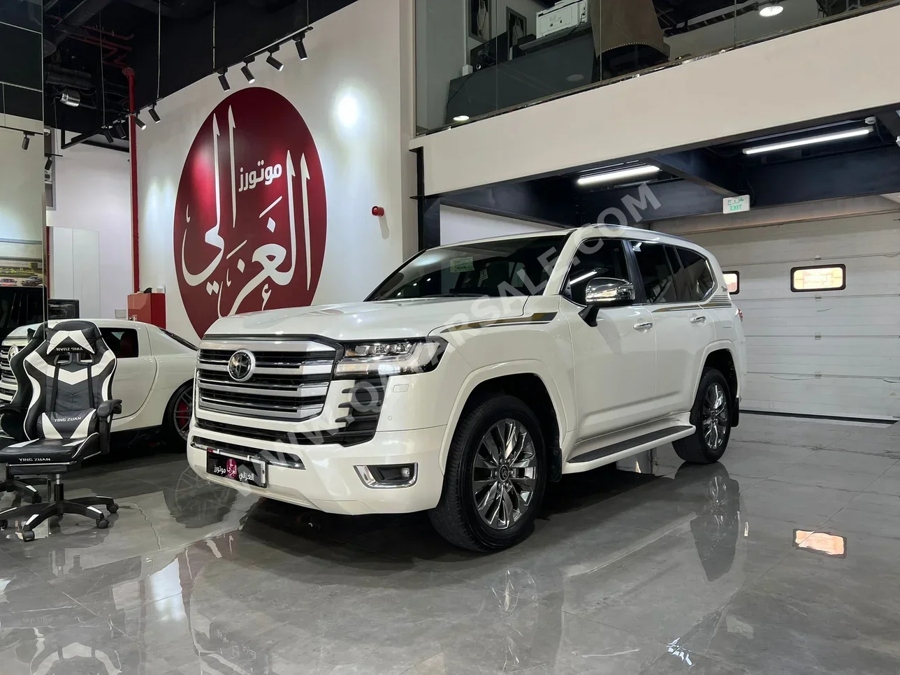 Toyota  Land Cruiser  VX Twin Turbo  2022  Automatic  141,000 Km  6 Cylinder  Four Wheel Drive (4WD)  SUV  White