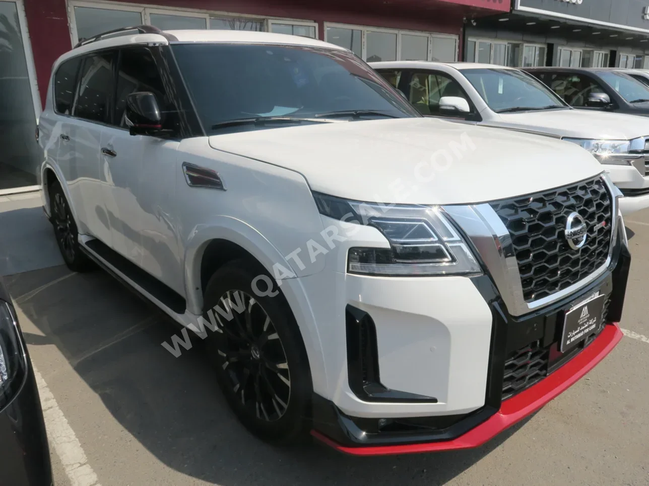 Nissan  Patrol  Nismo  2020  Automatic  93,000 Km  8 Cylinder  Four Wheel Drive (4WD)  SUV  White  With Warranty