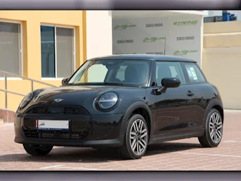  Mini  Cooper  Hatchback  Black  2025