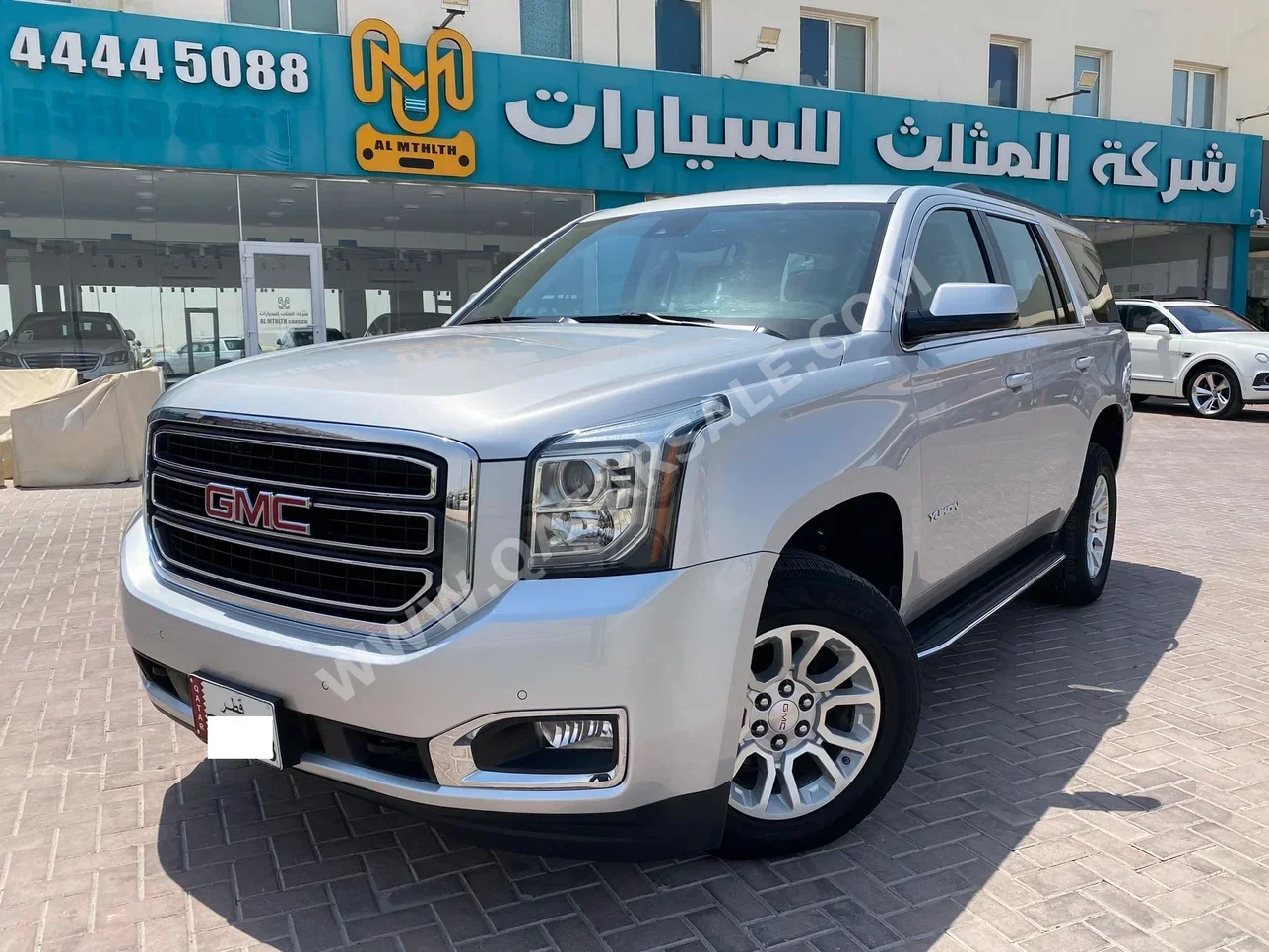 GMC  Yukon  2020  Automatic  128,000 Km  8 Cylinder  Four Wheel Drive (4WD)  SUV  Silver