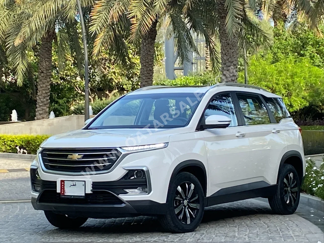 Chevrolet  Captiva  Premier  2021  Automatic  32,000 Km  4 Cylinder  Four Wheel Drive (4WD)  SUV  White