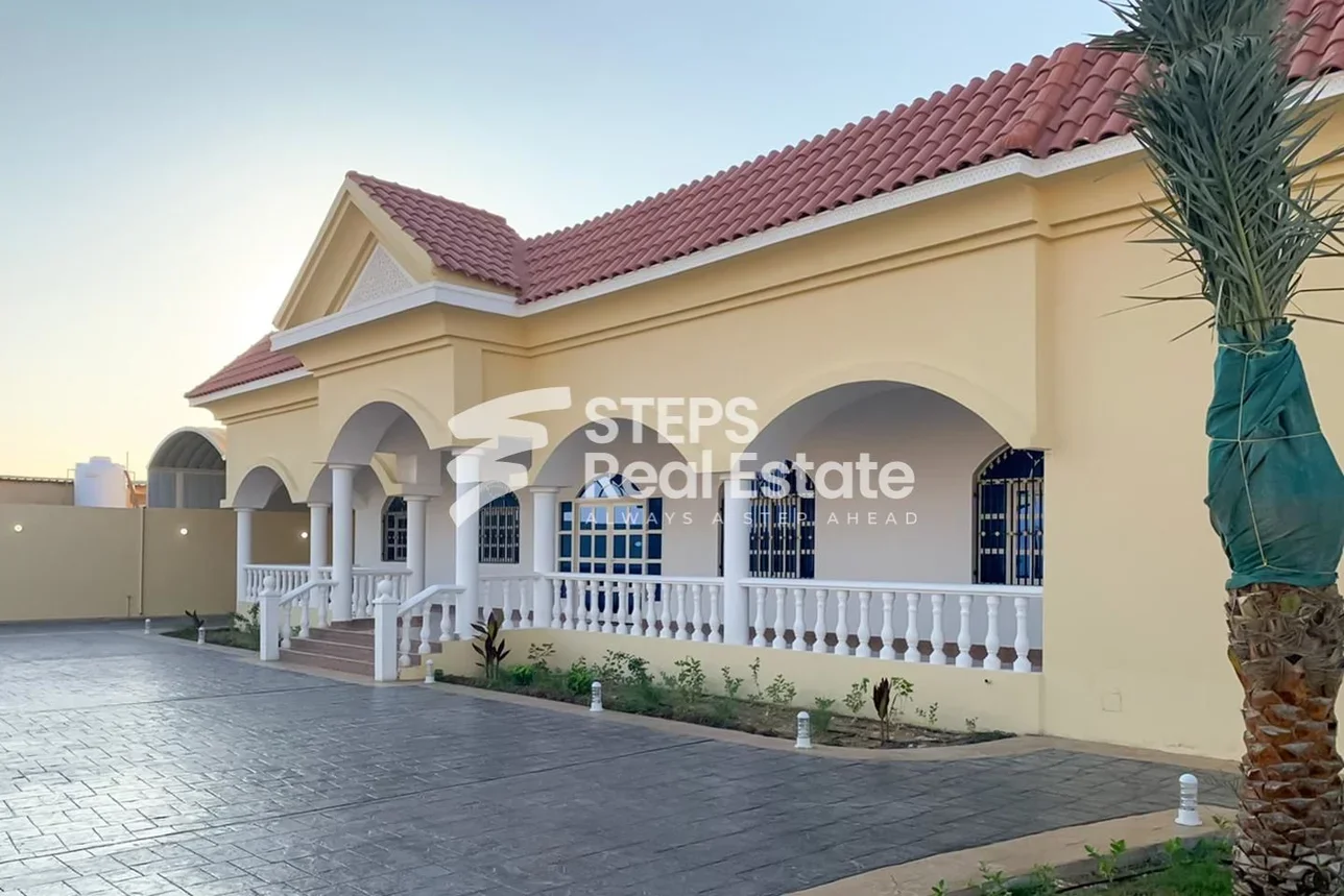 Service  - Fully Furnished  - Umm Salal  - Umm Ebairiya  - 3 Bedrooms