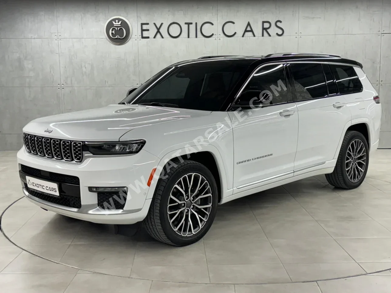 Jeep  Grand Cherokee  Summit  2021  Automatic  36,000 Km  6 Cylinder  Four Wheel Drive (4WD)  SUV  White  With Warranty