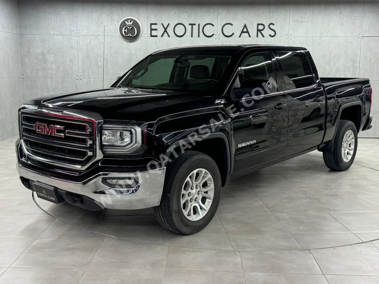 GMC  Sierra  SLE  2018  Automatic  114,000 Km  8 Cylinder  Four Wheel Drive (4WD)  Pick Up  Black