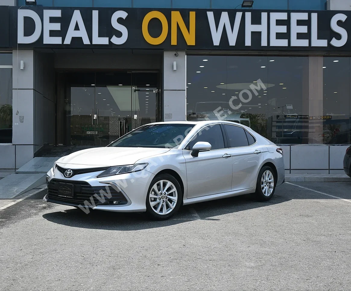 Toyota  Camry  GLE  2024  Automatic  3,000 Km  4 Cylinder  Front Wheel Drive (FWD)  Sedan  Silver  With Warranty