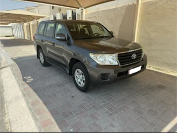 Toyota  Land Cruiser  G  2014  Automatic  183,000 Km  6 Cylinder  Four Wheel Drive (4WD)  SUV  Gray