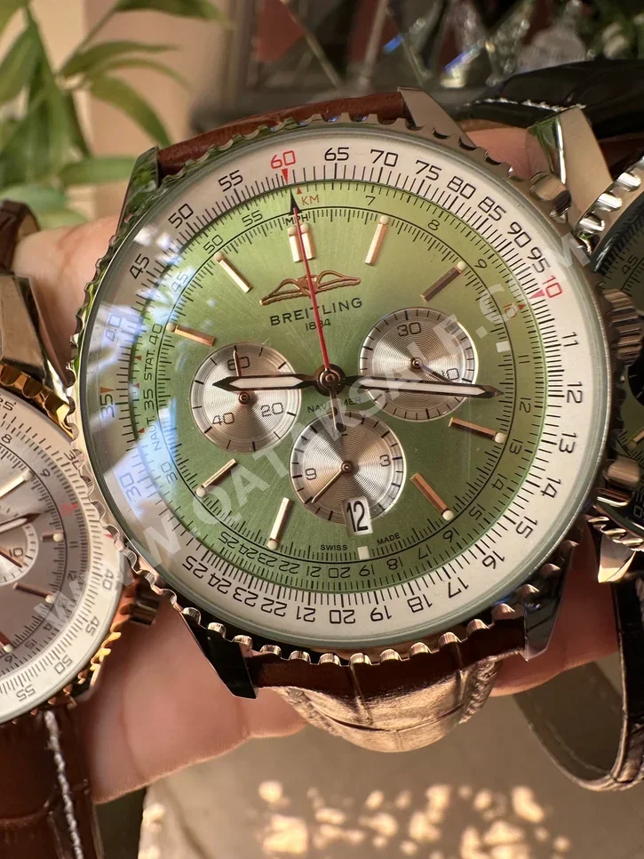 Watches - Breitling  - Quartz Watch  - Green  - Men Watches