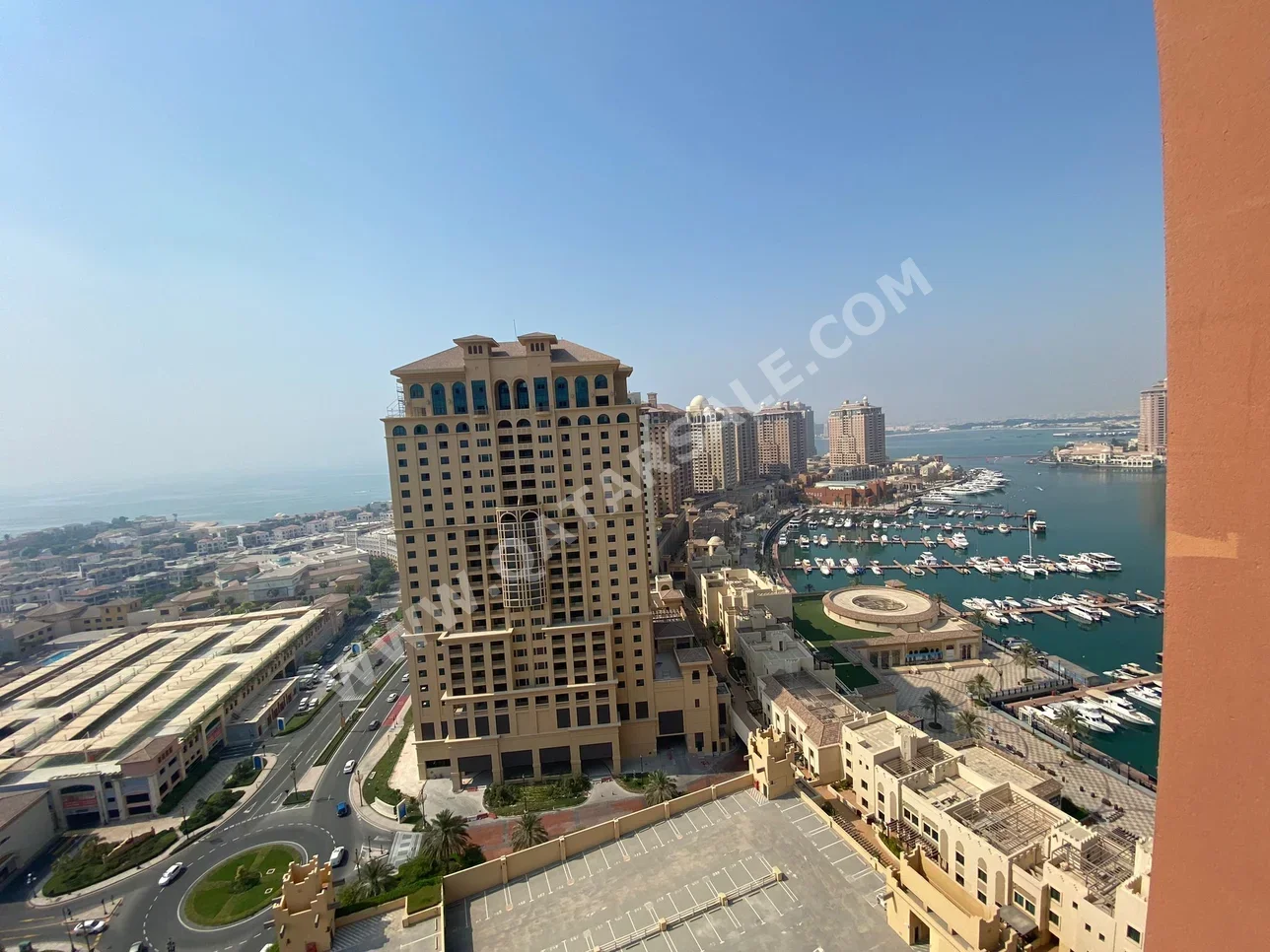 1 Bedrooms  Apartment  in Doha -  The Pearl  Not Furnished