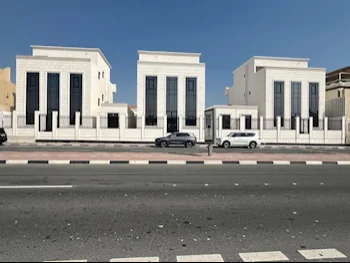 Service  - Not Furnished  - Al Rayyan  - Al Gharrafa  - 6 Bedrooms