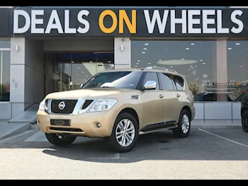 Nissan  Patrol  SE  2013  Automatic  120,000 Km  8 Cylinder  Four Wheel Drive (4WD)  SUV  Beige