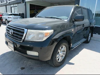 Toyota  Land Cruiser  GXR  2009  Automatic  450,000 Km  6 Cylinder  Four Wheel Drive (4WD)  SUV  Black