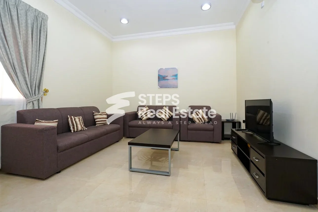 2 Bedrooms  Apartment  in Al Wakrah -  Al Wakrah  Fully Furnished