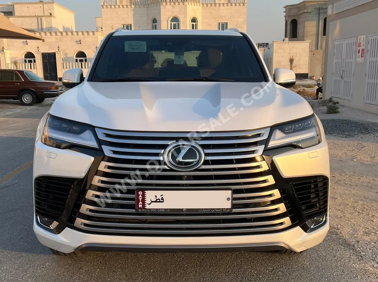 Lexus  LX  600  2024  Automatic  980 Km  6 Cylinder  Four Wheel Drive (4WD)  SUV  White  With Warranty