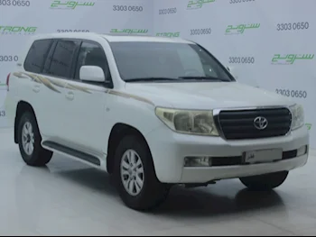 Toyota  Land Cruiser  GX  2011  Automatic  235,000 Km  6 Cylinder  Four Wheel Drive (4WD)  SUV  White