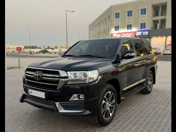 Toyota  Land Cruiser  VXR- Grand Touring S  2020  Automatic  173,000 Km  8 Cylinder  Four Wheel Drive (4WD)  SUV  Black