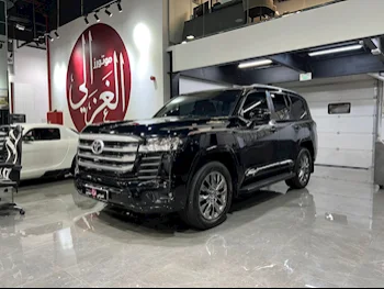 Toyota  Land Cruiser  GXR Twin Turbo  2022  Automatic  71,000 Km  6 Cylinder  Four Wheel Drive (4WD)  SUV  Black