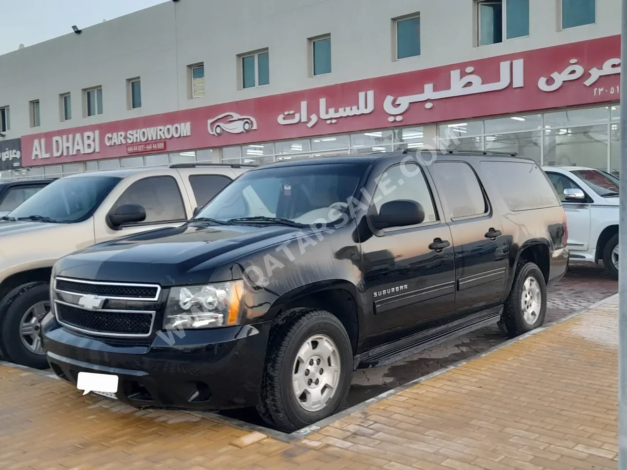 Chevrolet  Suburban  2011  Automatic  279,000 Km  8 Cylinder  Four Wheel Drive (4WD)  SUV  Black