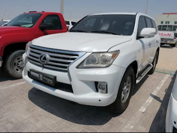 Lexus  LX  570  2009  Automatic  540,000 Km  8 Cylinder  Four Wheel Drive (4WD)  SUV  White