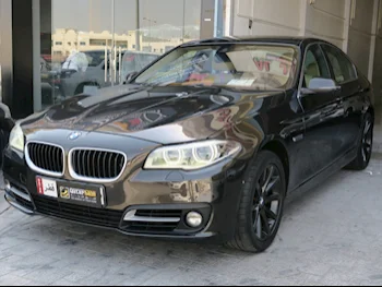 BMW  5-Series  535i  2015  Automatic  208٬000 Km  6 Cylinder  Rear Wheel Drive (RWD)  Sedan  Gray