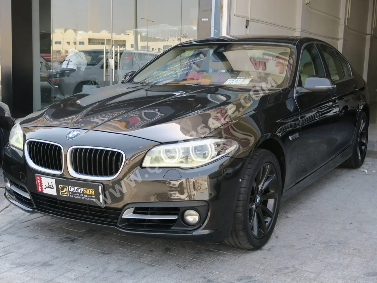 BMW  5-Series  535i  2015  Automatic  208٬000 Km  6 Cylinder  Rear Wheel Drive (RWD)  Sedan  Gray