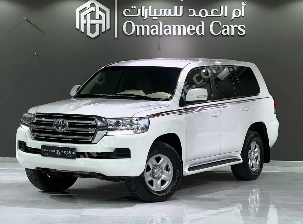 Toyota  Land Cruiser  GXR  2020  Automatic  119,000 Km  6 Cylinder  Four Wheel Drive (4WD)  SUV  White