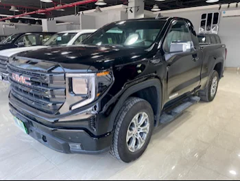 GMC  Sierra  Elevation  2024  Automatic  18,000 Km  8 Cylinder  Four Wheel Drive (4WD)  Pick Up  Black