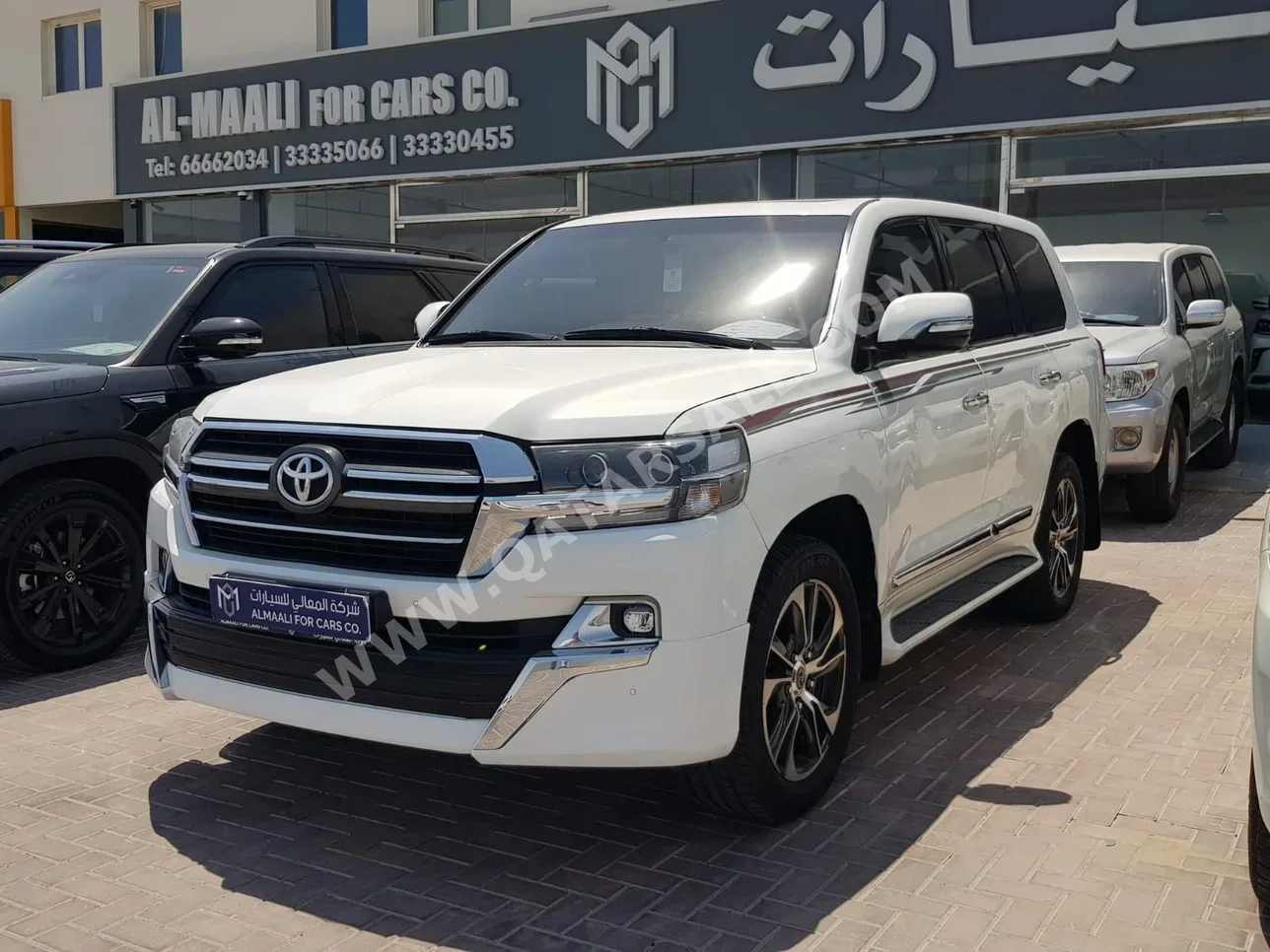 Toyota  Land Cruiser  GXR- Grand Touring  2020  Automatic  95,000 Km  8 Cylinder  Four Wheel Drive (4WD)  SUV  White