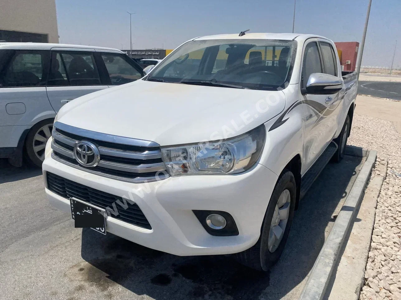 Toyota  Hilux  2017  Manual  152,000 Km  4 Cylinder  Rear Wheel Drive (RWD)  Pick Up  White