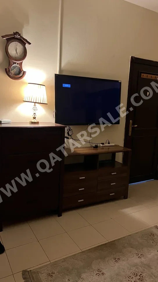 1 Bedrooms  Studio  For Rent  in Al Rayyan -  Muraikh  Fully Furnished