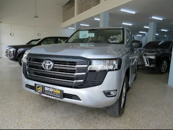 Toyota  Land Cruiser  GXR  2024  Automatic  0 Km  6 Cylinder  Four Wheel Drive (4WD)  SUV  Silver  With Warranty