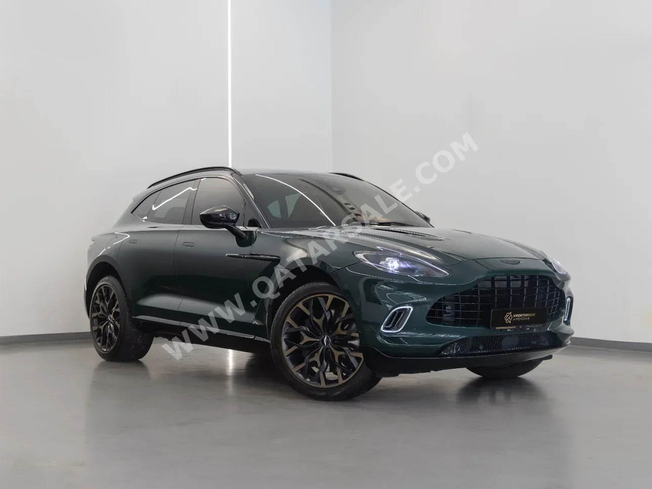 Aston Martin  DB  X  2021  Automatic  33,500 Km  8 Cylinder  All Wheel Drive (AWD)  SUV  Green  With Warranty