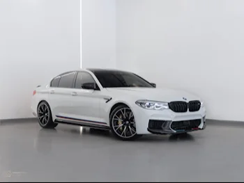 BMW  M-Series  5  2018  Automatic  89,500 Km  8 Cylinder  Rear Wheel Drive (RWD)  Sedan  White