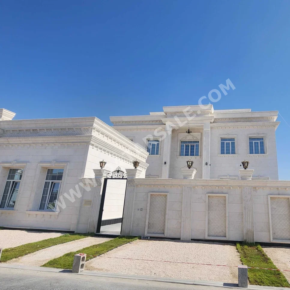 Family Residential  - Not Furnished  - Al Daayen  - Rawdat Al Hamama  - 11 Bedrooms