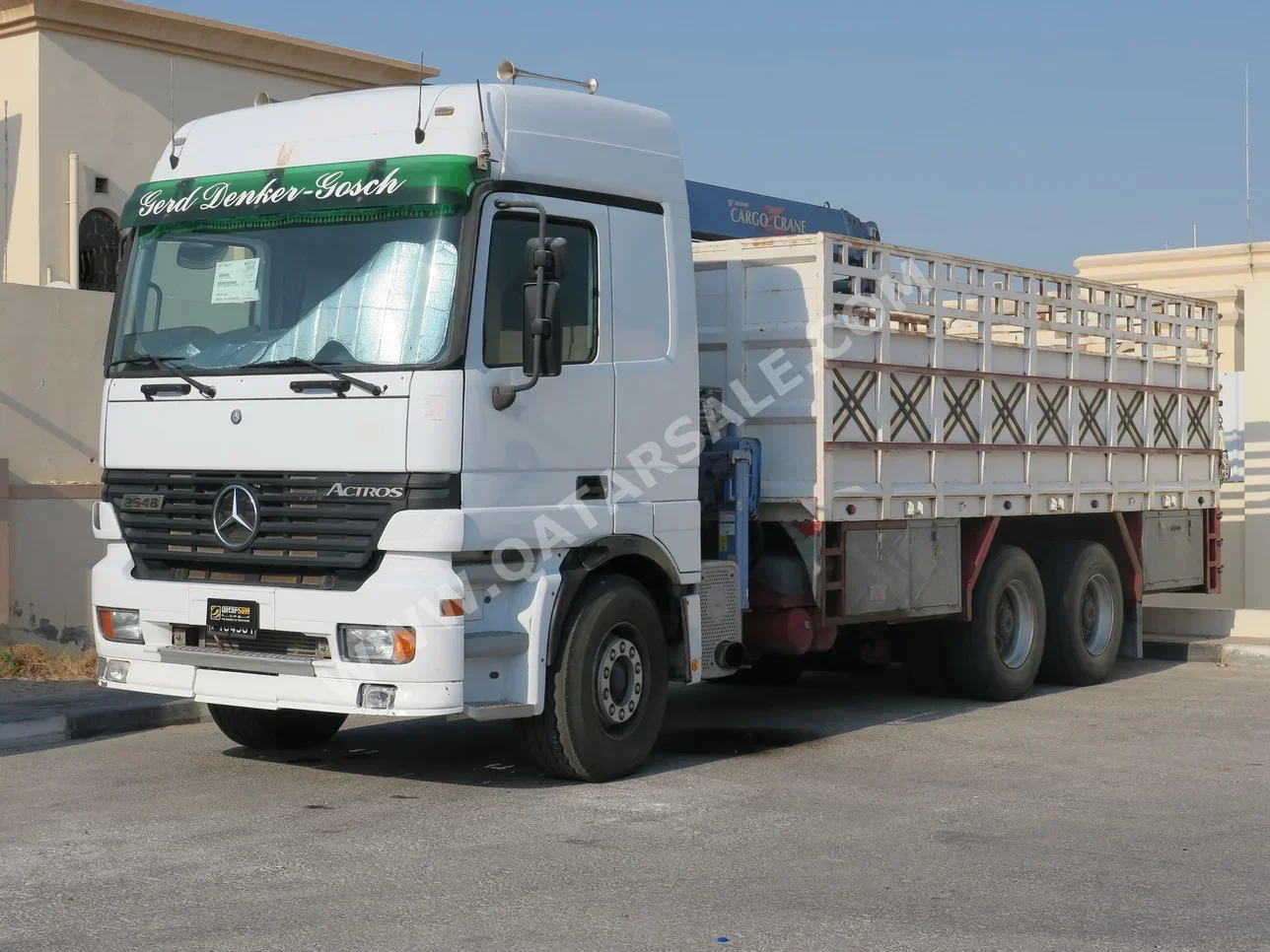 Truck Mercedes  Actross - Color White  2002