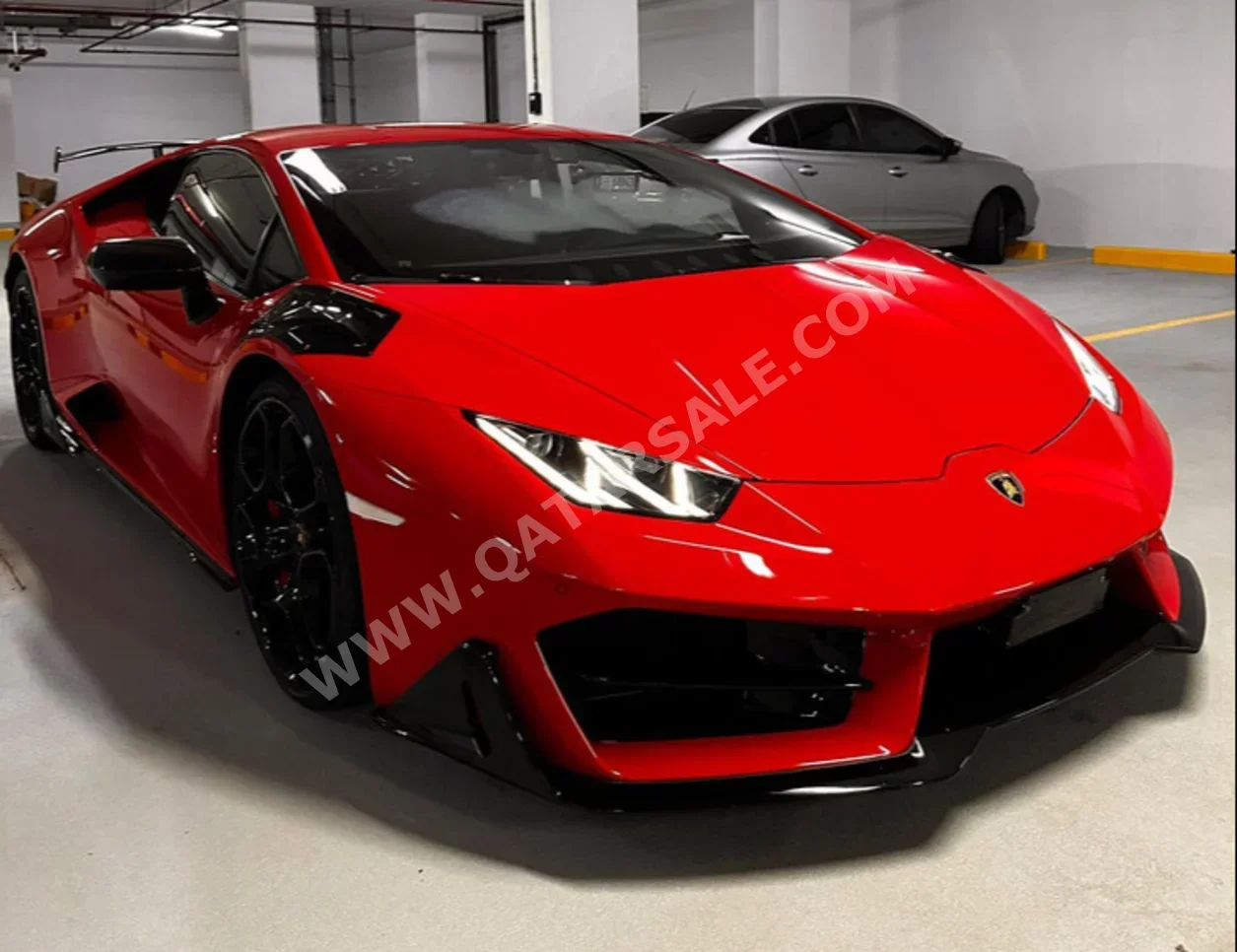Lamborghini Huracan Red 2019 For Sale in Qatar