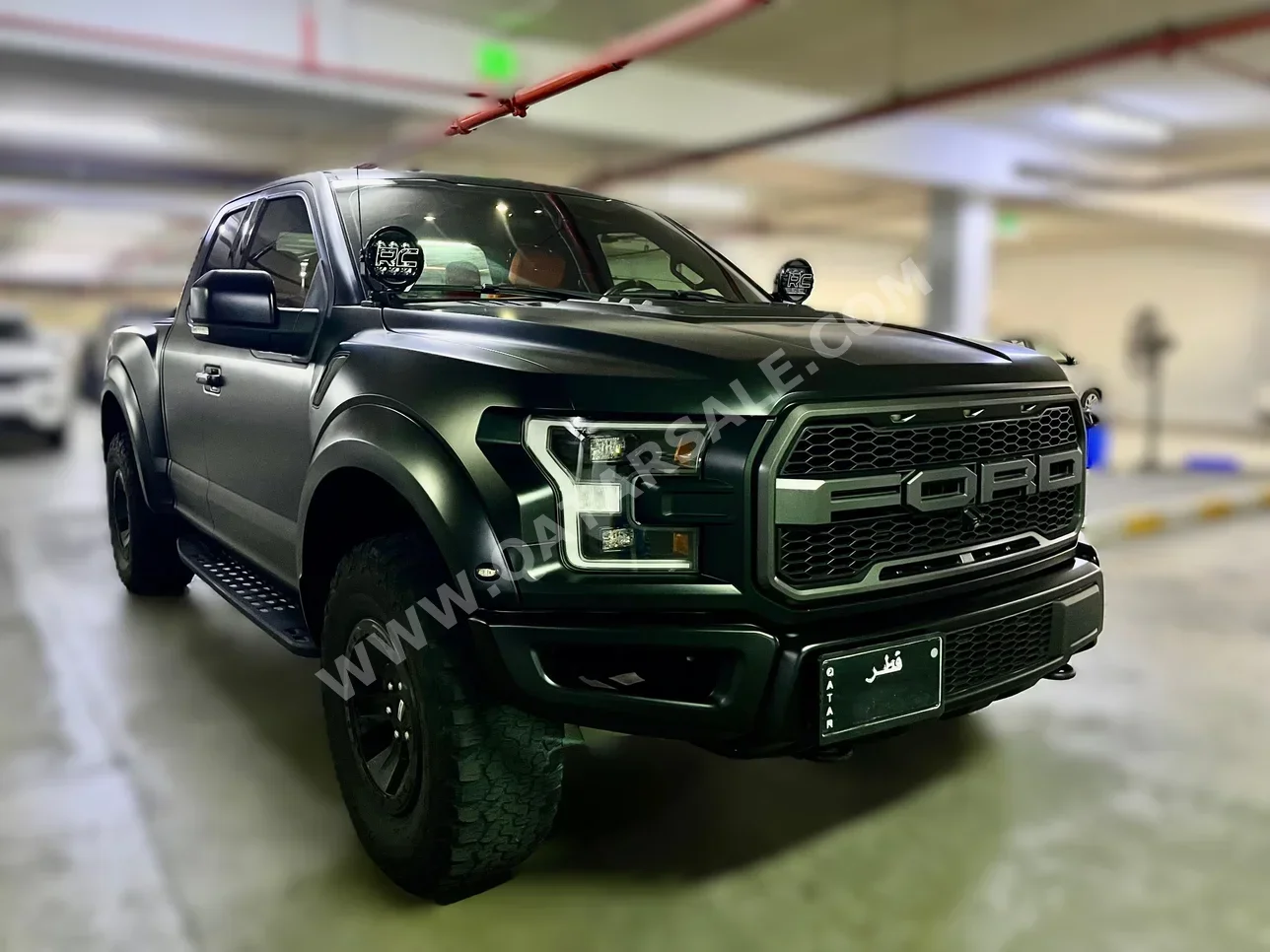 Ford  Raptor  2018  Automatic  135,000 Km  6 Cylinder  Four Wheel Drive (4WD)  Pick Up  Black