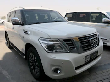 Nissan  Patrol  Platinum  2015  Automatic  283,000 Km  8 Cylinder  Four Wheel Drive (4WD)  SUV  White